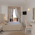 Barsalini Hotel